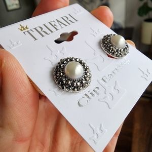 Trifari clip vintage look peallrl and marcasite  stone silver earrings